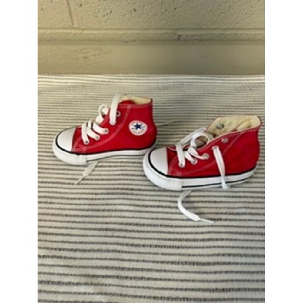 Converse Chuck Taylor All Star Red High Top Kids Sneakers Shoes Size 5 Toddler - Picture 7 of 9